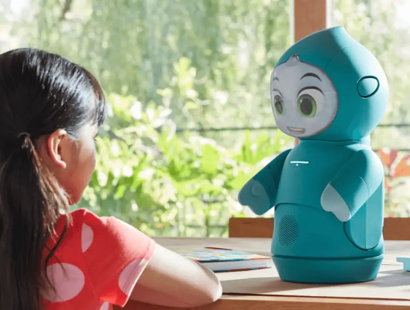 Moxie Robot supports child development by integrating play-based learning and emotional nurturing.