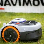 Navimow i Series Robot Mower with AI-powered mapping and smart automation.